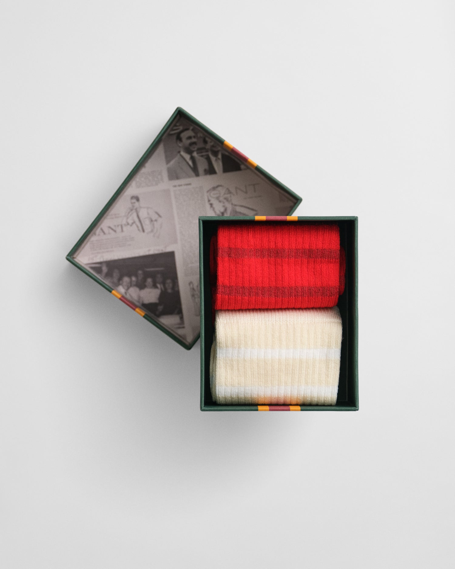 Σετ Δώρου Με 2 Ζευγάρια Ριγέ Κάλτσες