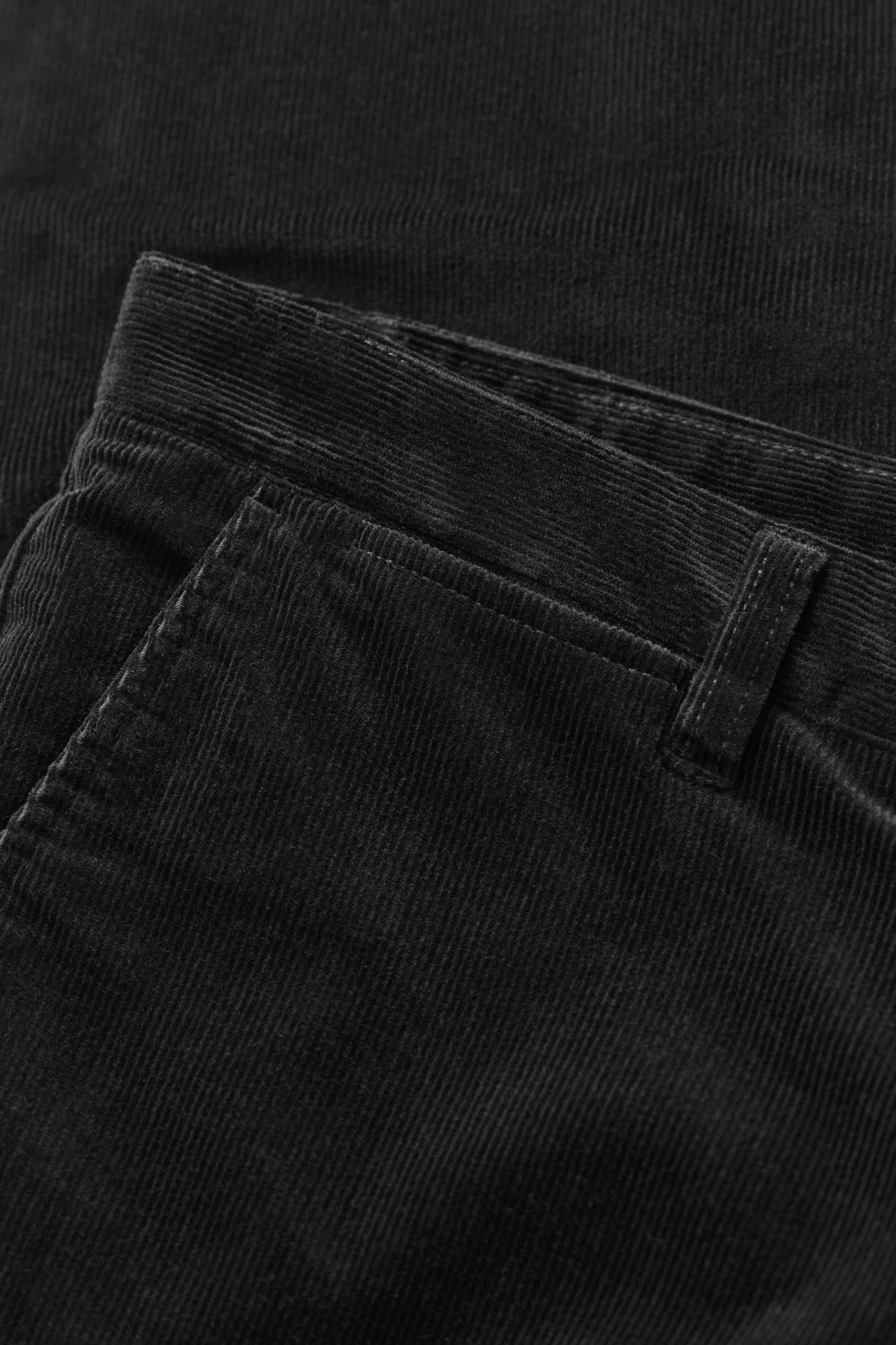 Παντελόνι Chinos Κοτλέ Σε Στενή Γραμμή (L34)