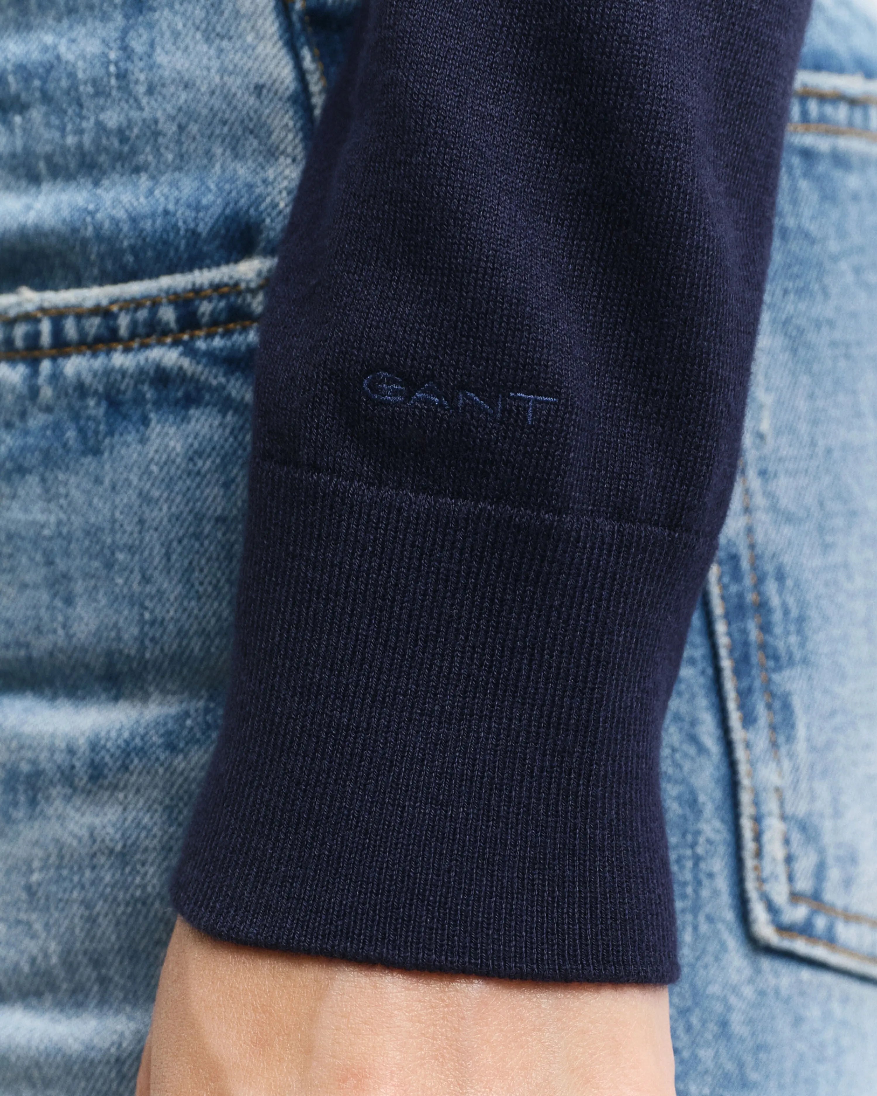 Πουλόβερ Μάλλινο Με Λαιμόκοψη GANT