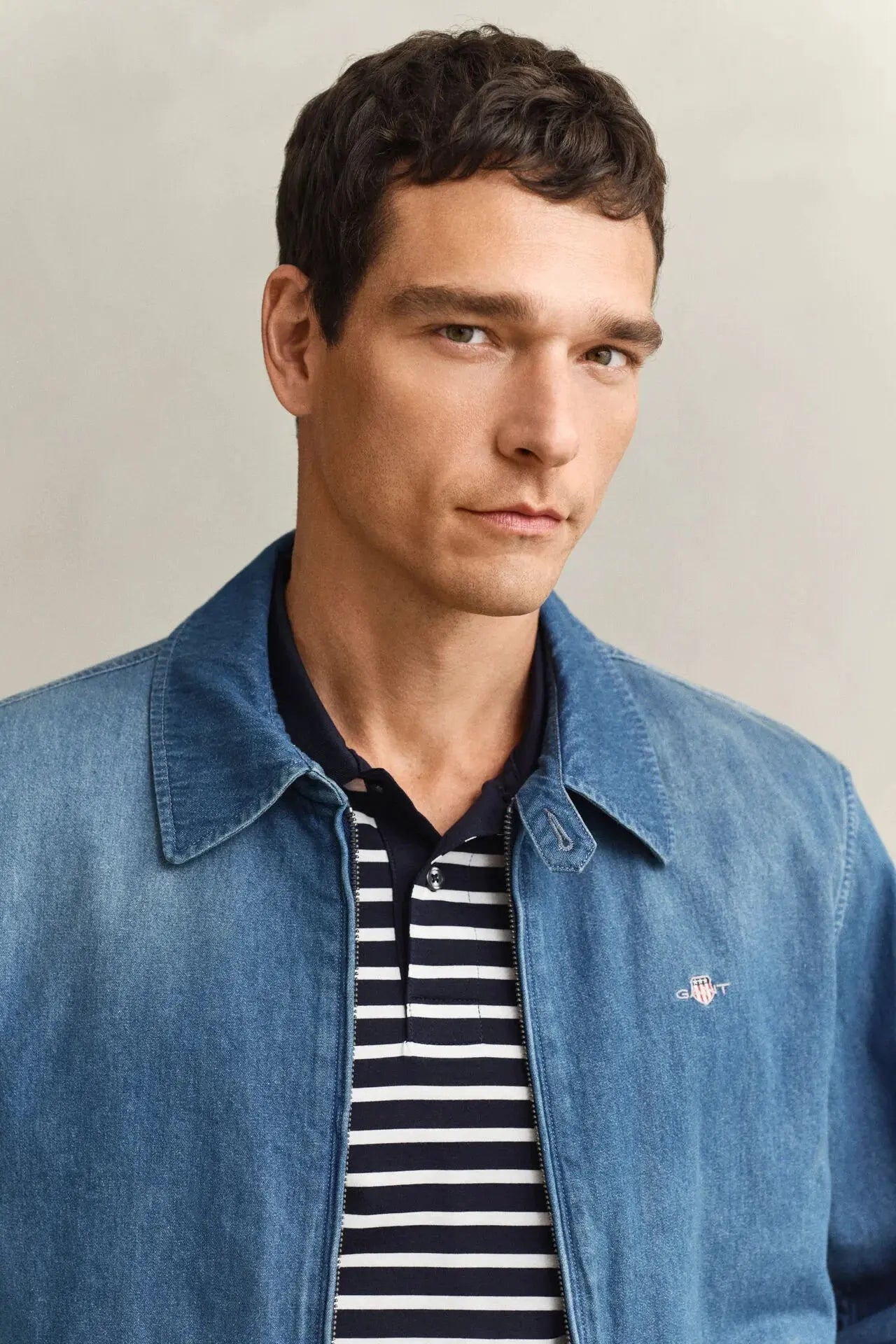 Αντιανεμικό Indigo Μπουφάν GANT