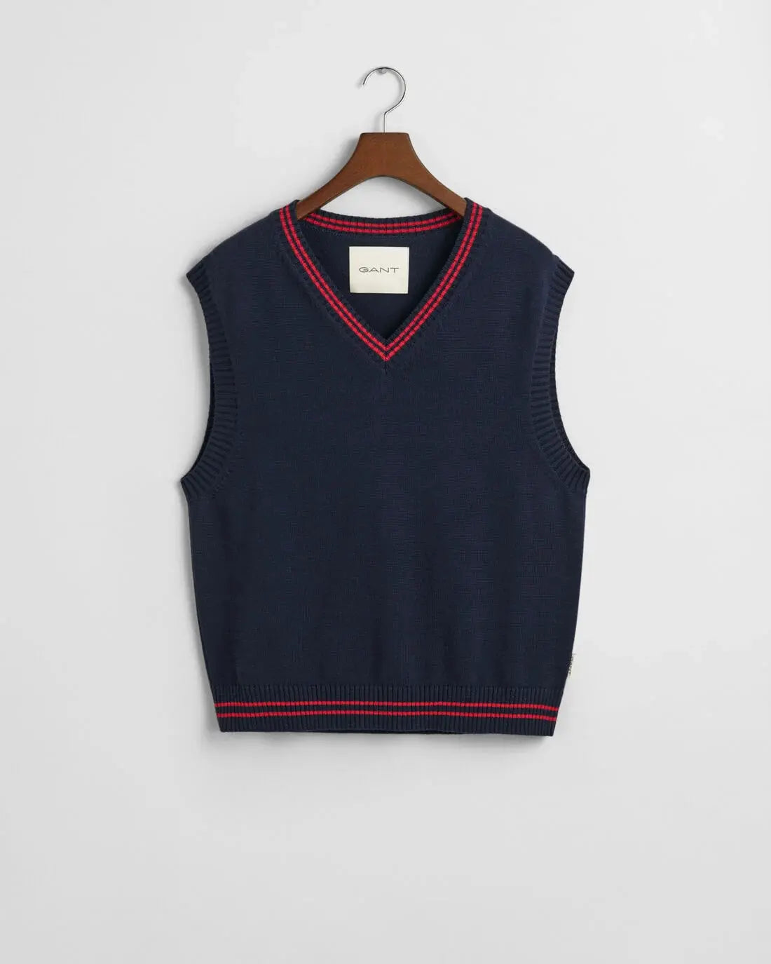 Καζάκα Με Λαιμόκοψη V (Outlet) GANT