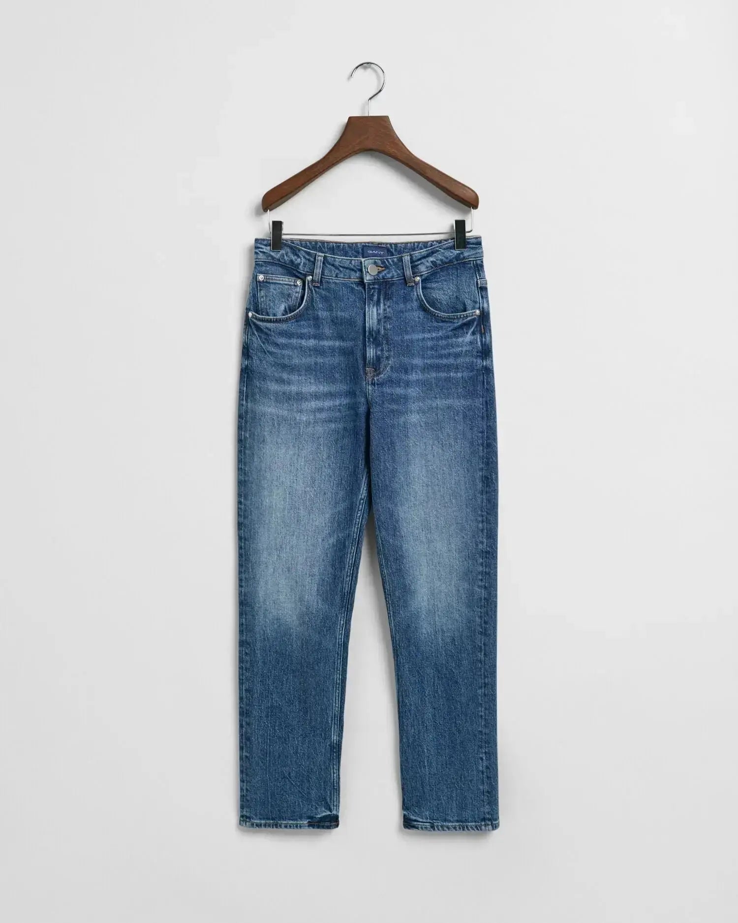Γυναικείο τζιν παντελόνι GANT σε mid-indigo wash με ελαστικότητα και ψηλόμεση γραμμή.