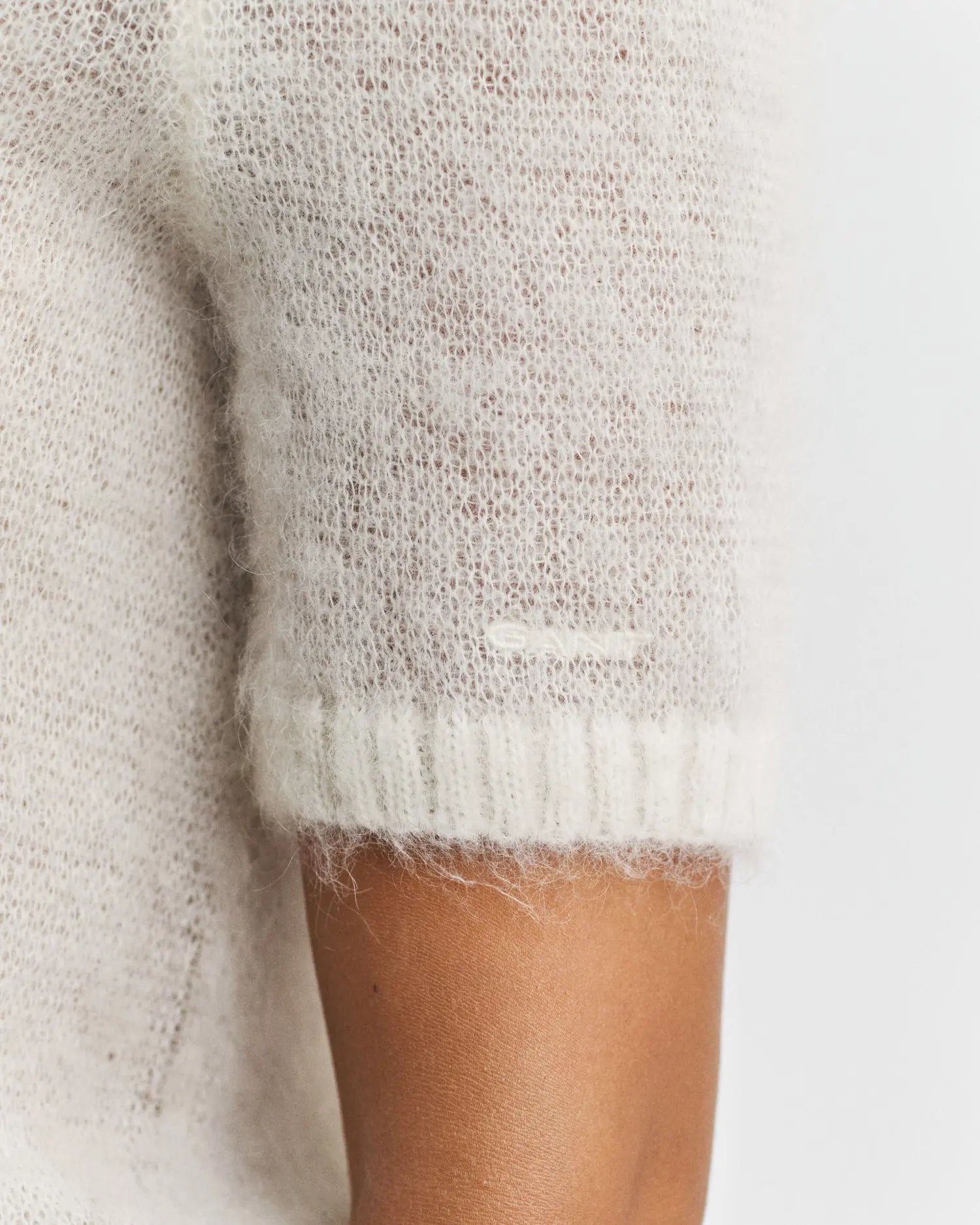 Πουλόβερ Με Κοντό Μανίκι Απο Μείγμα Μohair GANT