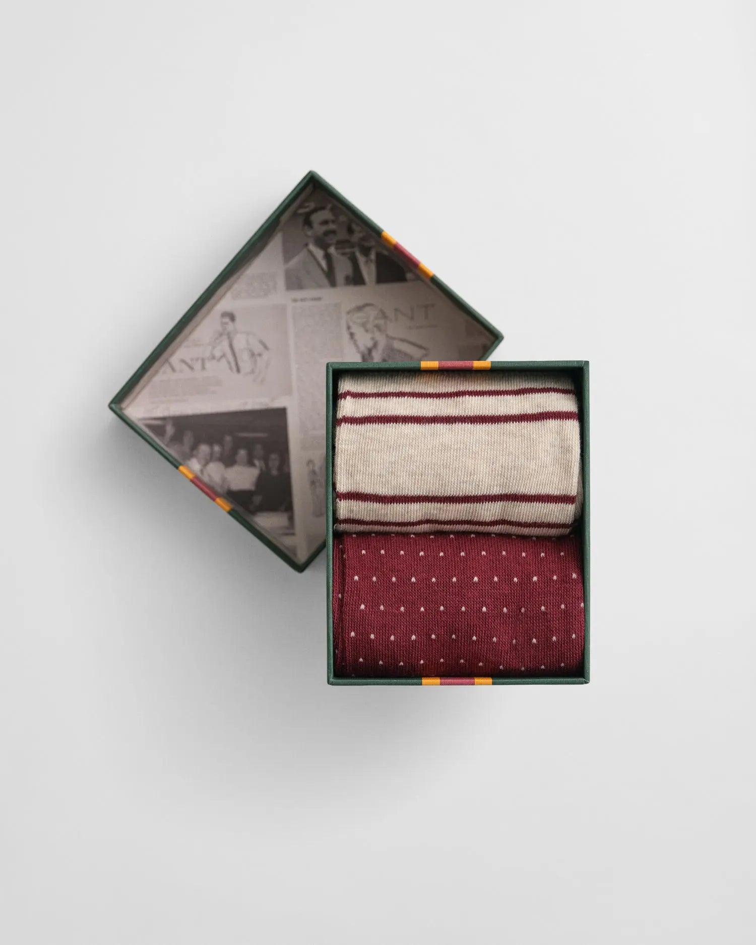 Σετ Δώρου Με 2 Ζευγάρια Κάλτσες Ρίγε & Πουά