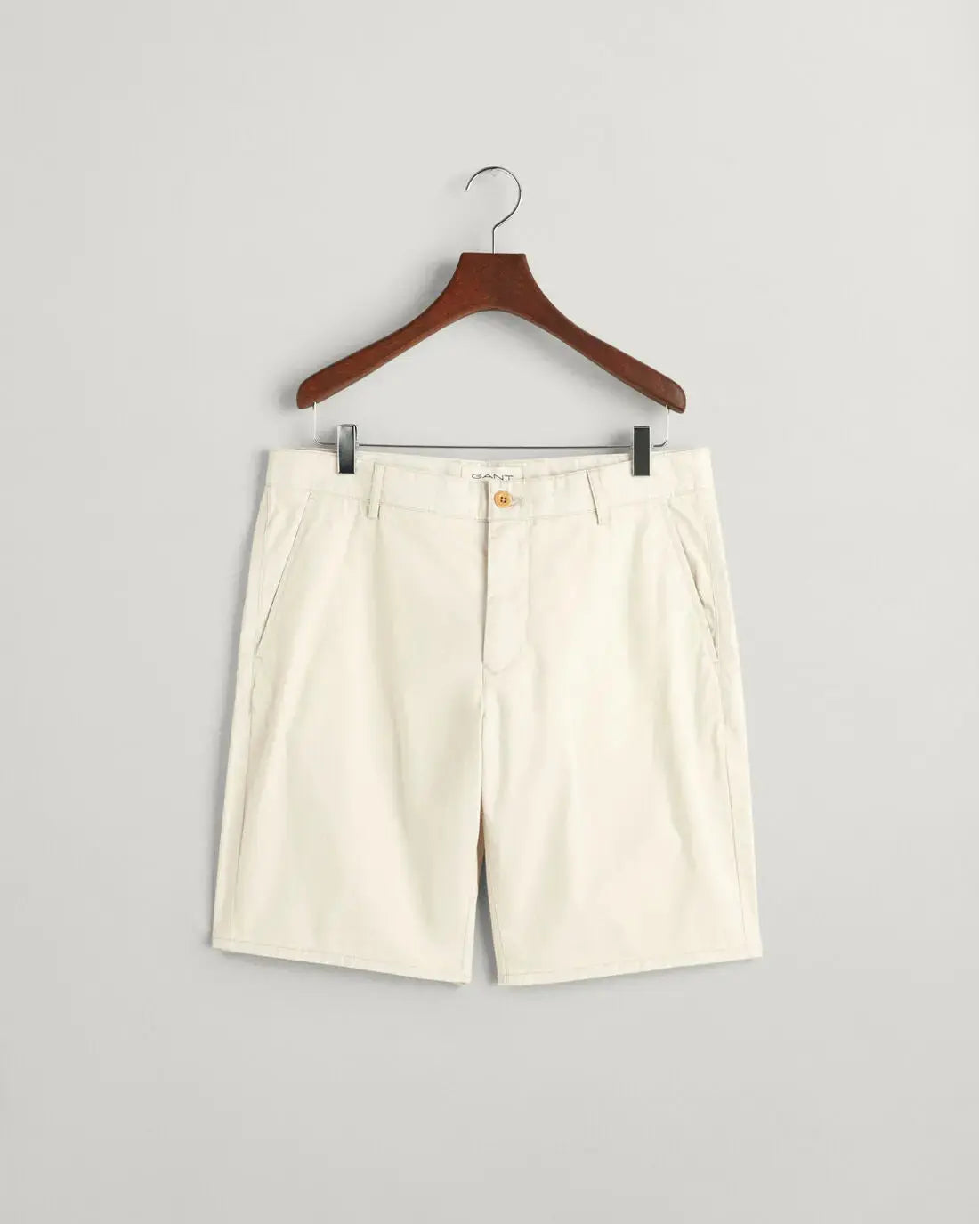 Σορτς Chinos σε Χαλαρή Γραμμή (Outlet) GANT