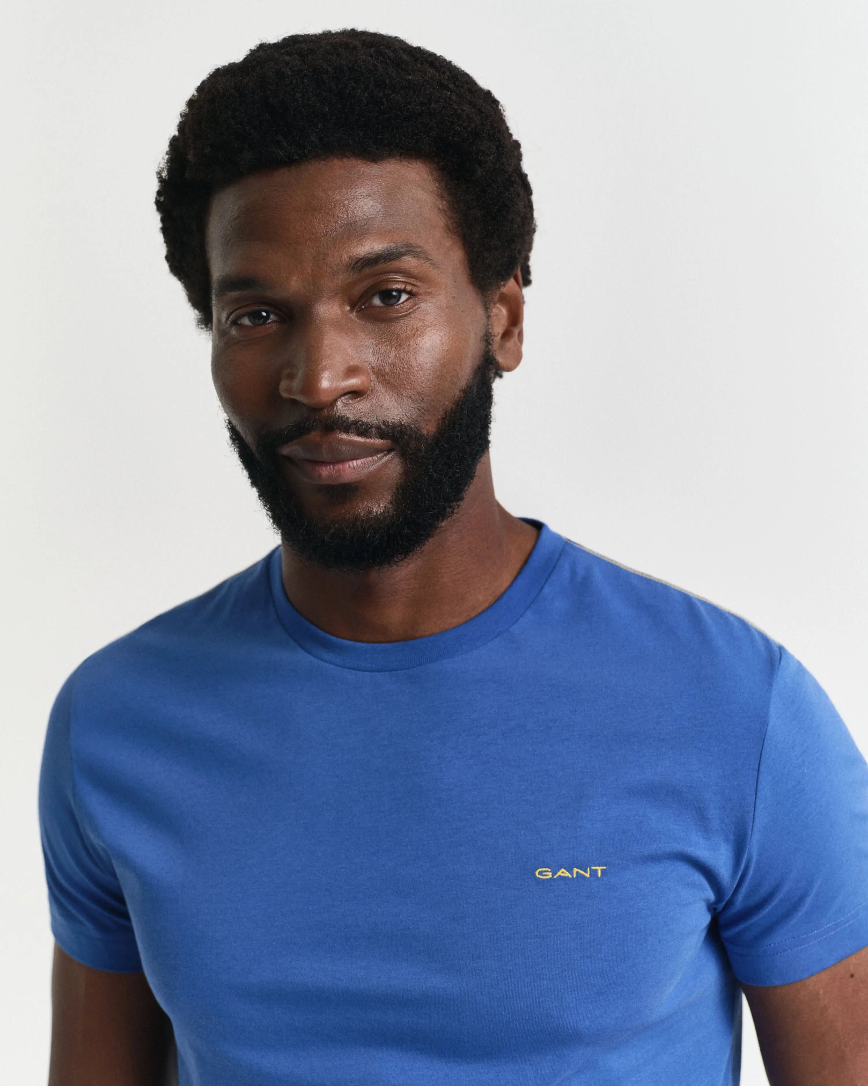 T-Shirt Contrast Λογότυπο (Outlet)