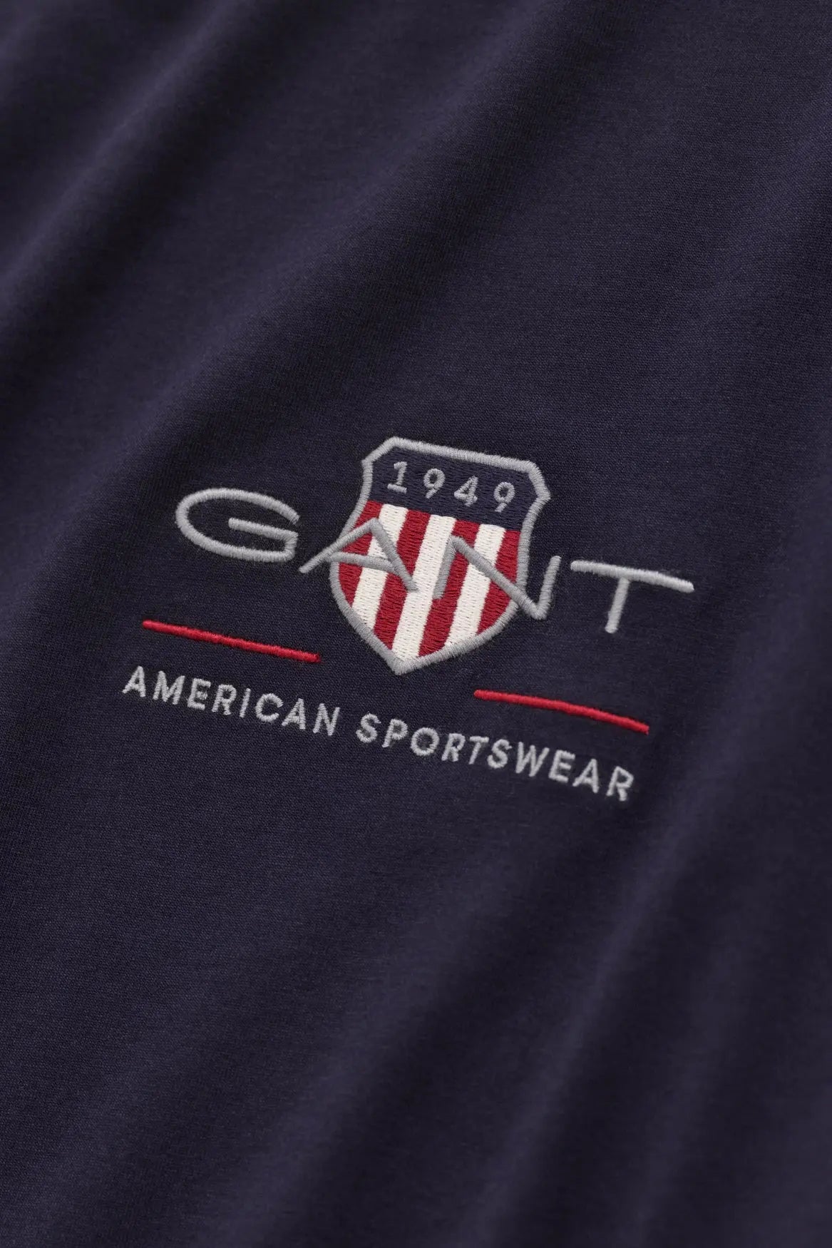 T-Shirt Με Κέντημα Archive Shield