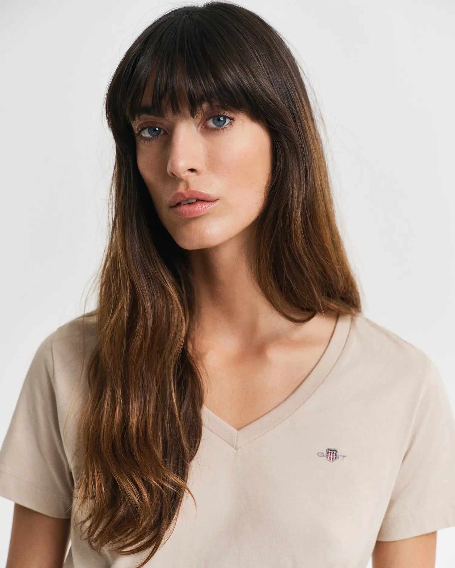 T-Shirt Shield Με Λαιμόκοψη V GANT