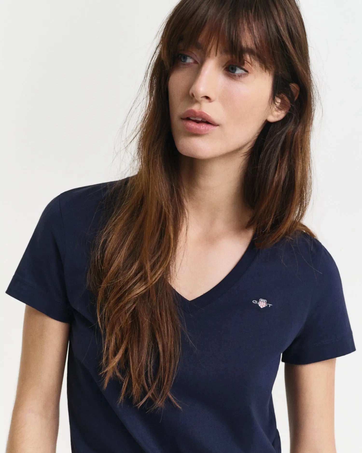 T-Shirt Shield Με Λαιμόκοψη V GANT