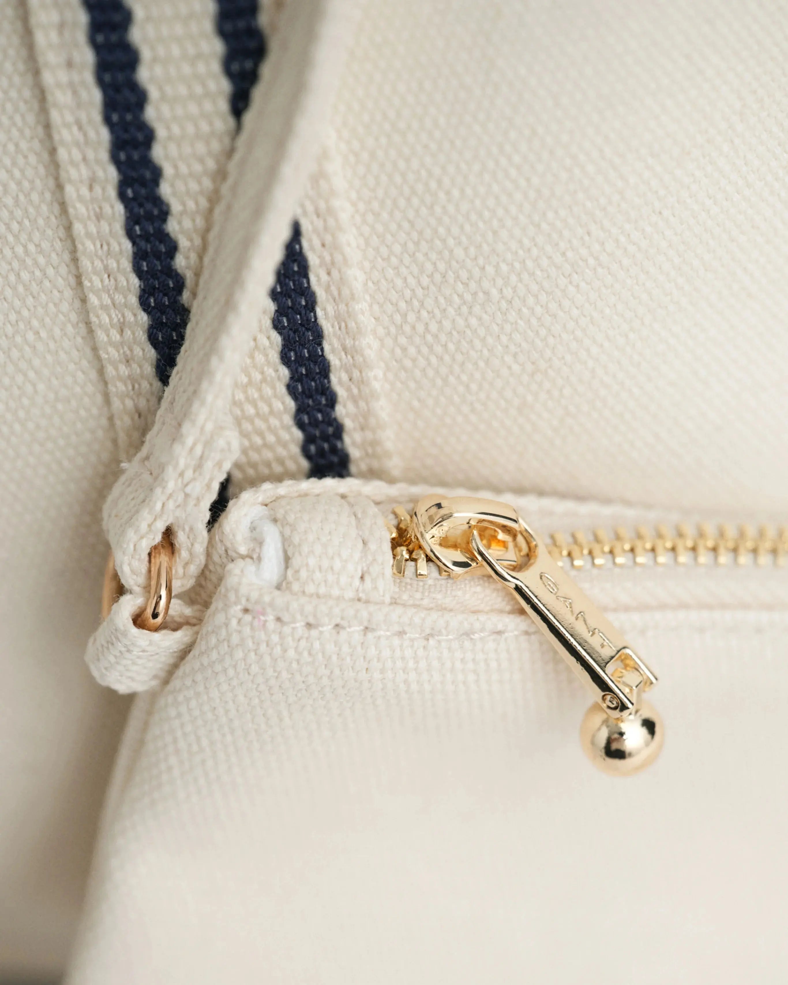 Τσάντα Tote Canvas Για Παραλία GANT