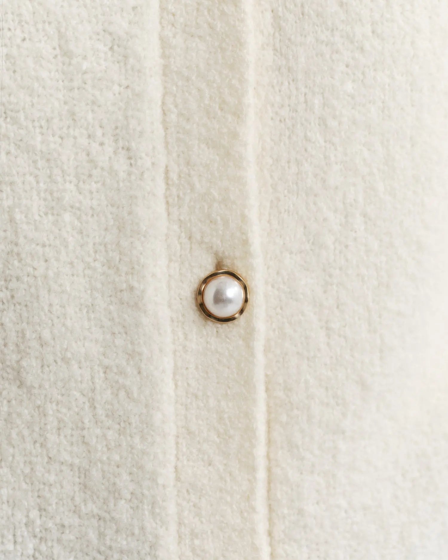 Ζακέτα Με Στρογγυλή Λαιμόκοψη Και Κουμπιά GANT