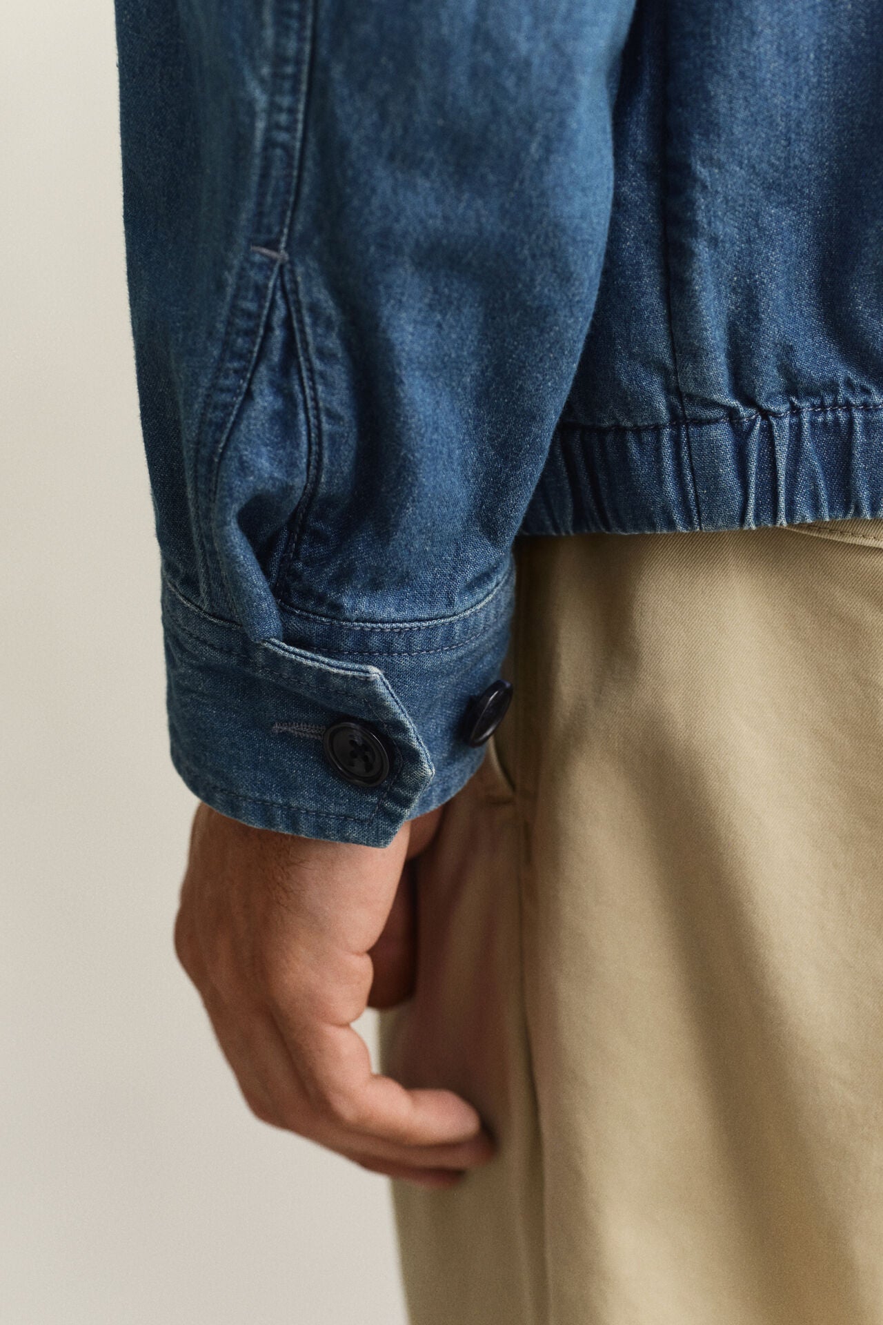 Αντιανεμικό Indigo Μπουφάν GANT